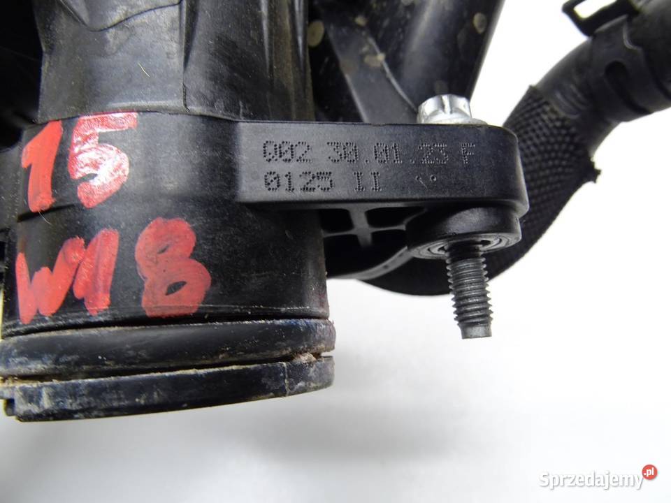 OBUDOWA TERMOSTATU A2702002200 16 CGI MERCEDES osobowe