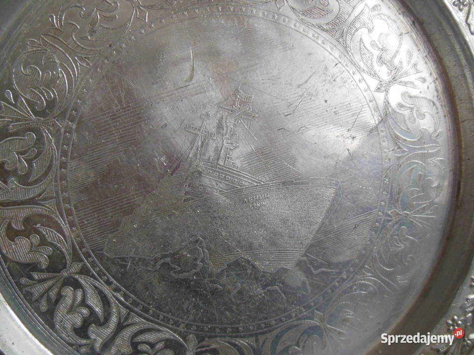 Taca z aluminium ze statkiem CCCP Kielce