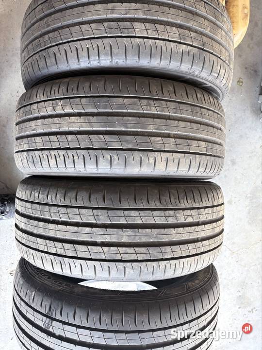Sprzedam opony dunlop 22555R18 95V