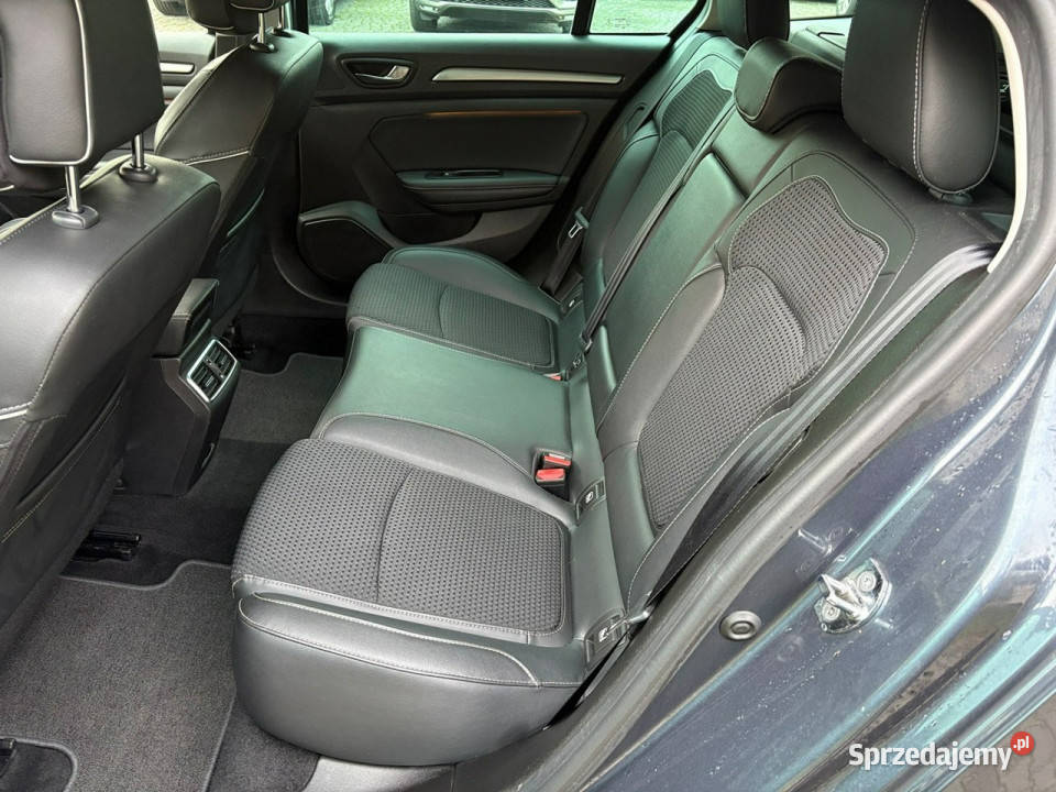 Renault Megane 13 TCe 140 BOSE Półskóry Kamera czujnik martwego pola Lipówki sprzedam