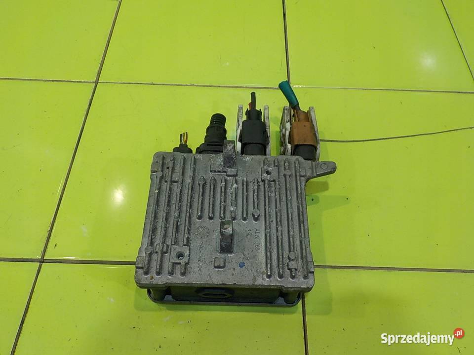 SMART FORFOUR II 10 B 16r 5D modul wspomagania osobowe Suków