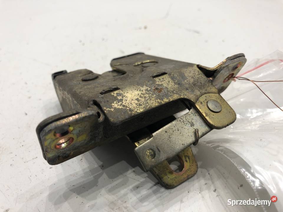 ZAMEK KLAPY TYŁ SAAB 45172 Kabriolet 9803 osobowe