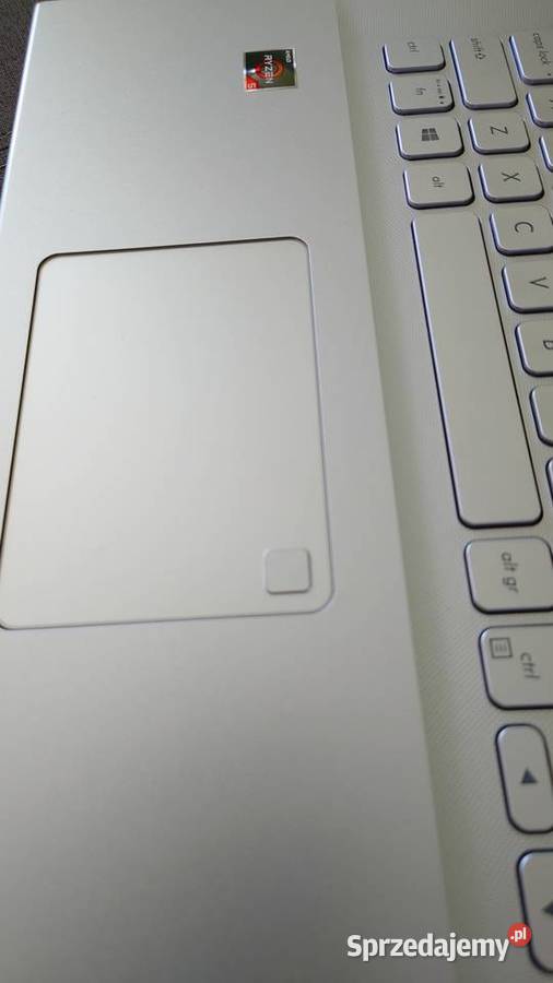 Laptop Asus VivoBook 17 X712DA 2 x SSD 20GB RAM Kwidzyn