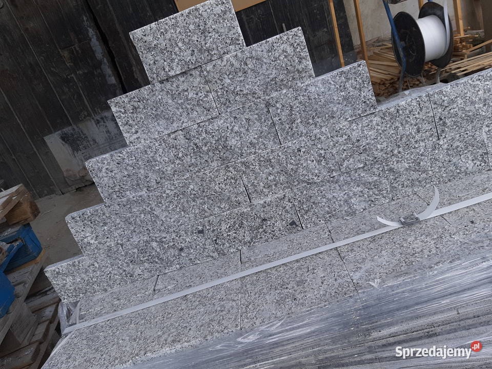 Kamień Elewacyjny Granit Strzegomski dolnośląskie Strzegom