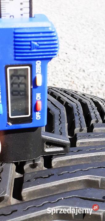 Koła FORD 5x108 2355017 MICHELIN Cross Climate 2 Biała