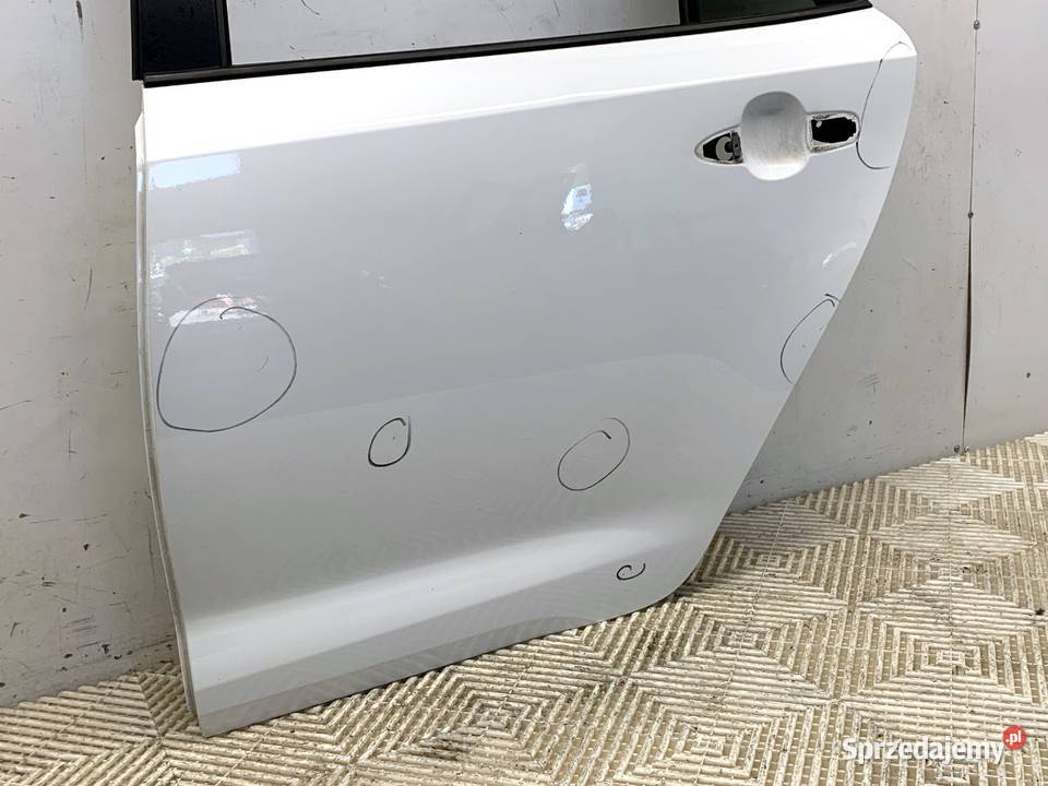 DRZWI LEWY TYŁ TOYOTA COROLLA E21 Kombi Super