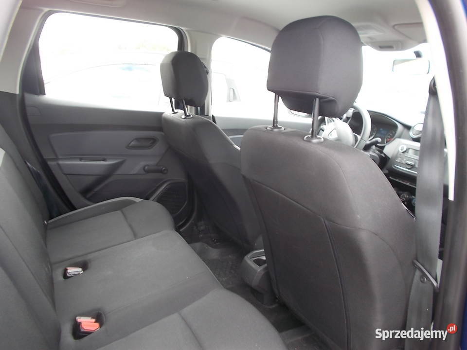 DACIA DUSTER salon Polska radio