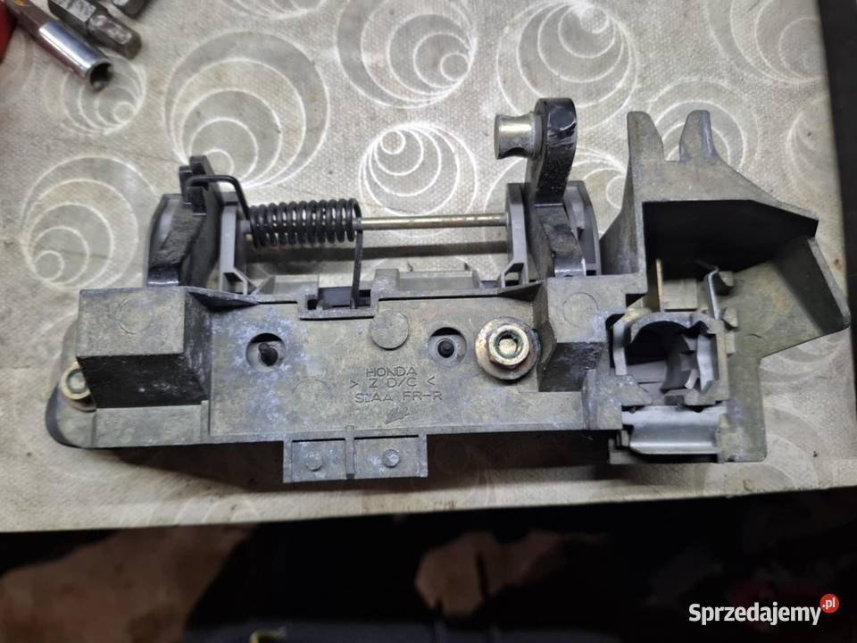 Na części drzwi Honda Accord vi NH614MA Ostrowiec Świętokrzyski