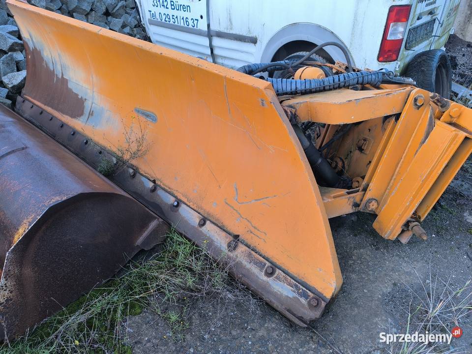 pług do śniegu boczny odśnieżny solarka Rok produkcji 2005 Tarnobrzeg