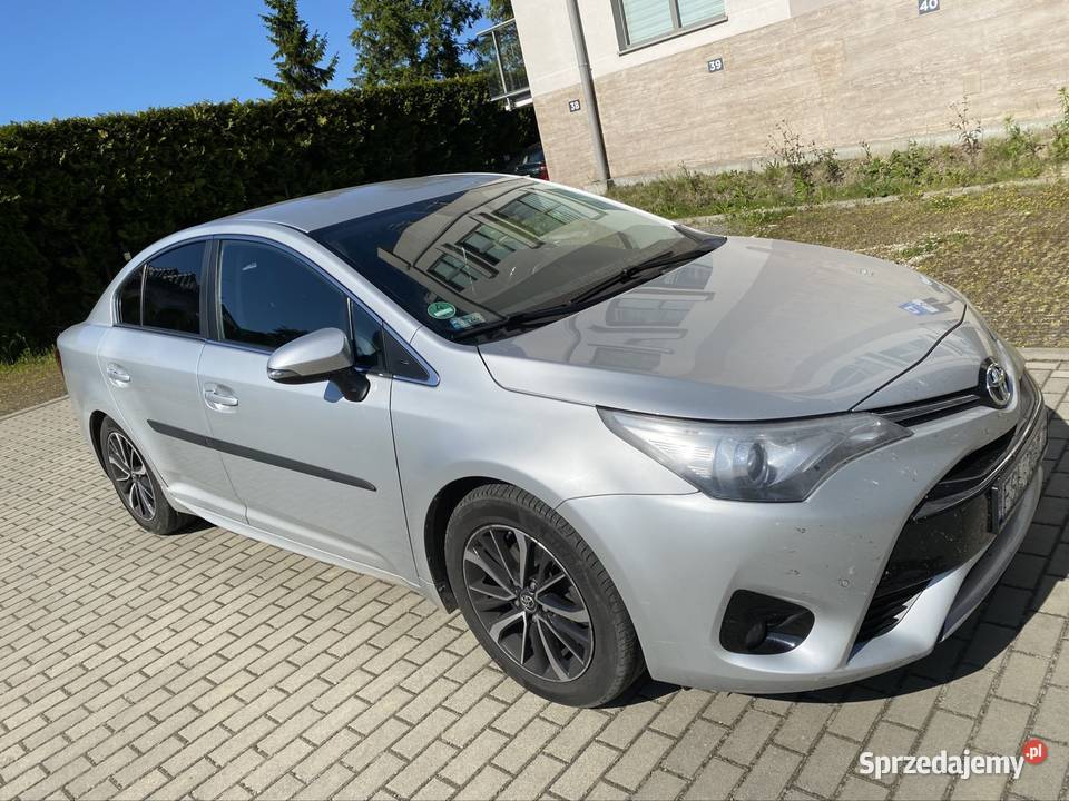 Sprzedam Toyota Avensis 18 sedan srebrna benzyna komputer pokładowy Rzepin sprzedam
