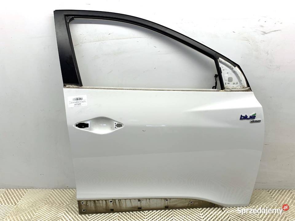 DRZWI PRAWY PRZÓD HYUNDAI ix35 Hatchback TCW osobowe sprzedam