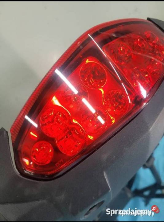 KAWASAKI VERSYS 1000 OEM LAMPA TYŁ TYLNA LED Nowy Tomyśl