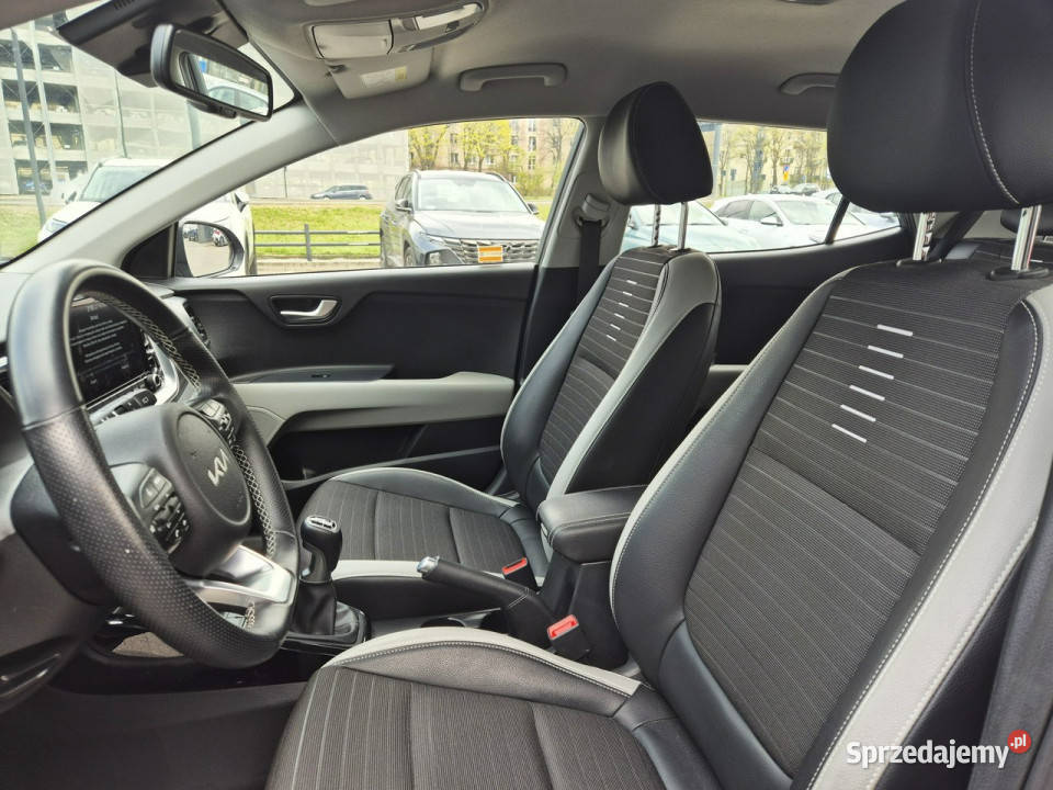 Kia Stonic 10 100 6MT Wersja L Salon Serwisowany Łódź