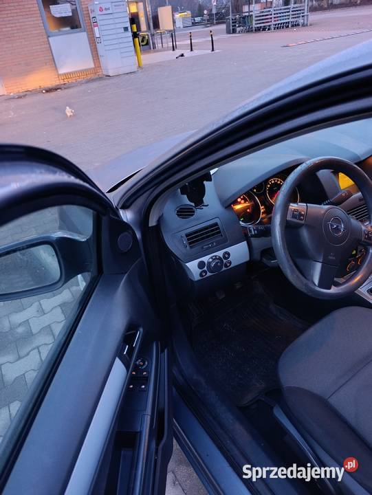 Sprzedam zadbane auto sprzedam