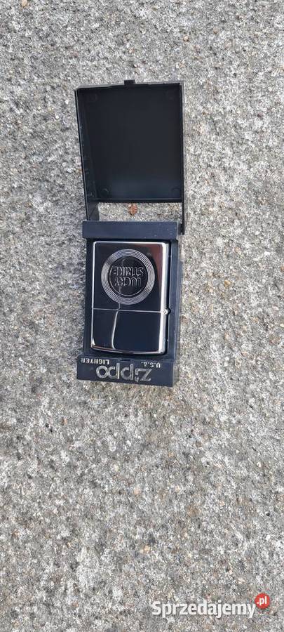 Zapalniczka zippo Lucky strike Tuplice