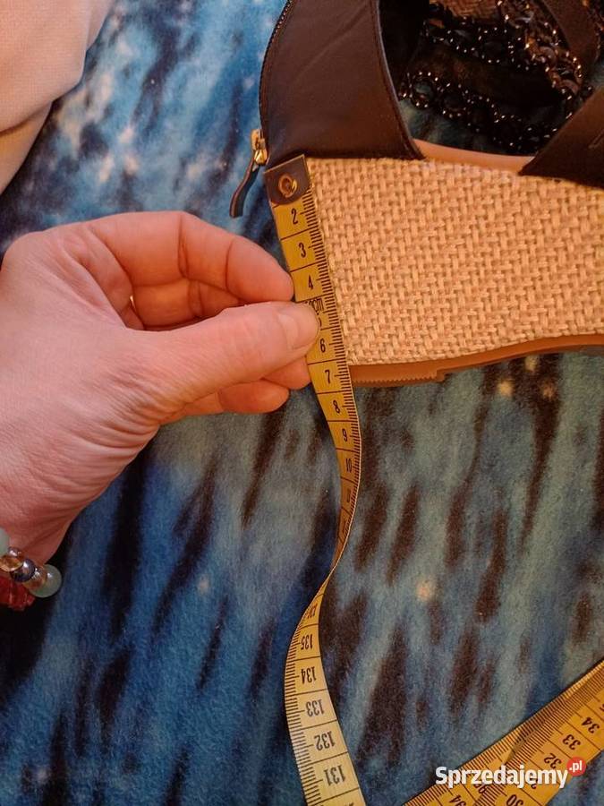 Buty damskie na koturnie inna sprzedam