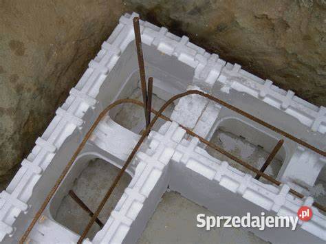 BLOCZKI STYROPIANOWE EPS BASENY OGRODZENIA INNE Ostrów Wielkopolski sprzedam