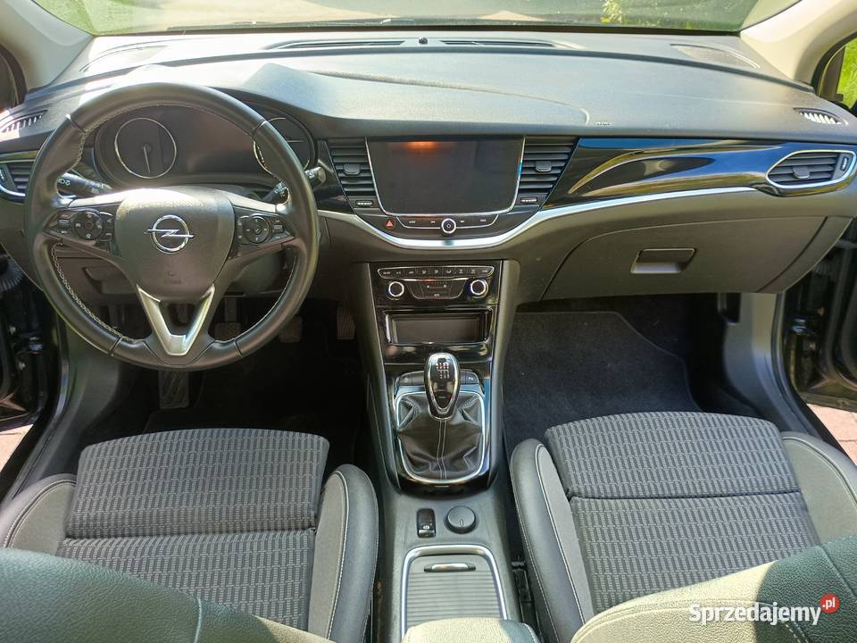 Opel Astra K 15 CDTI 122 2019 r Przebieg 37 400 Chocznia