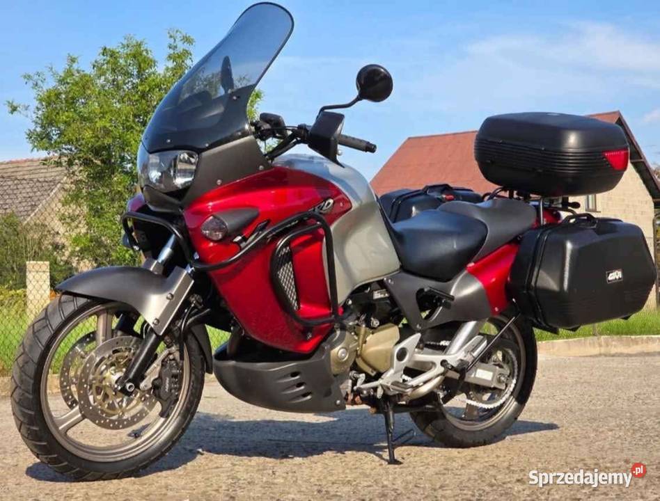 Honda XL 1000 Varadero wyposażona ładna pomorskie Pępowo sprzedam