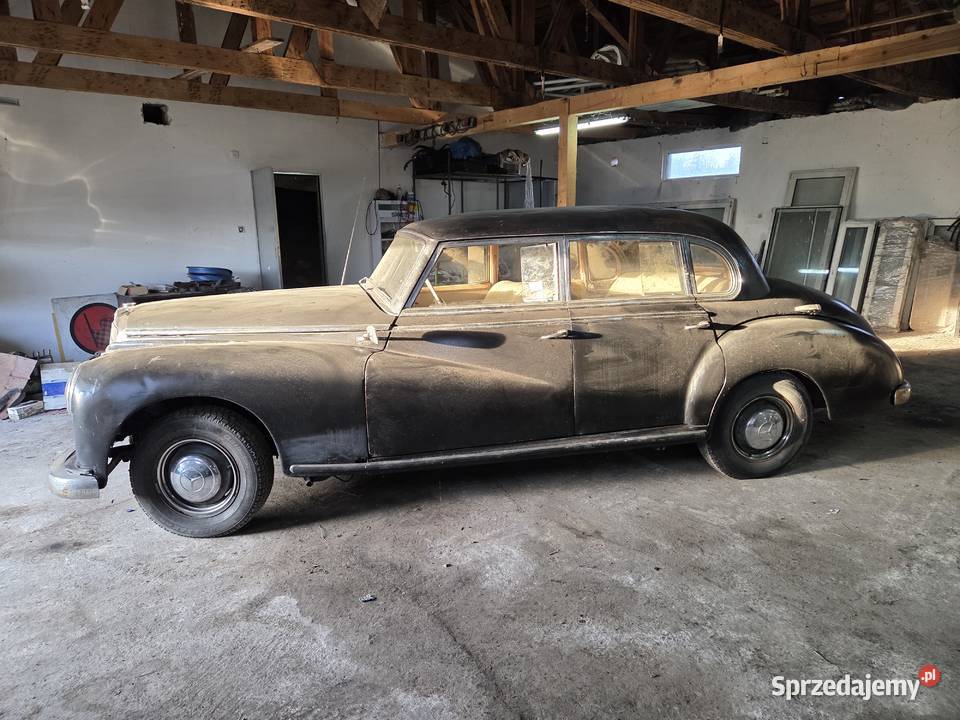 Mercedes Adenauer 300B Samochody osobowe śląskie Strumień