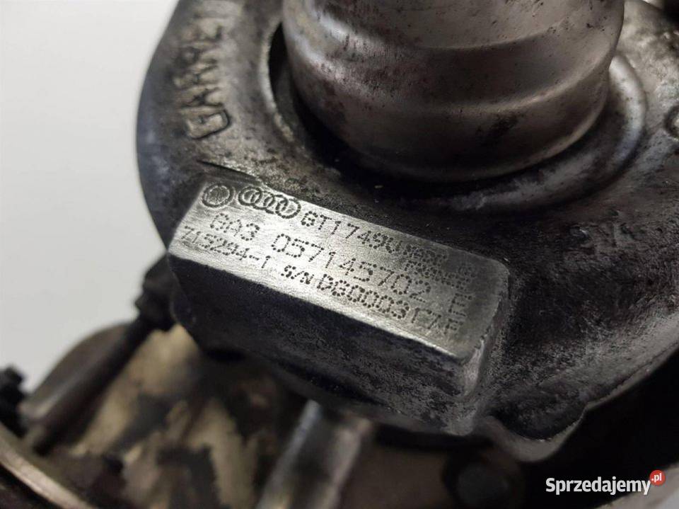 TURBOSPRĘŻARKA A8 D2 057145702E Motoryzacja kujawsko-pomorskie Lipno