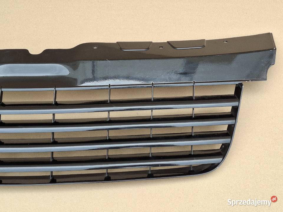 VW T5 TRANSPORTER MULTIVAN CARAVELLE GRILL Bieleń