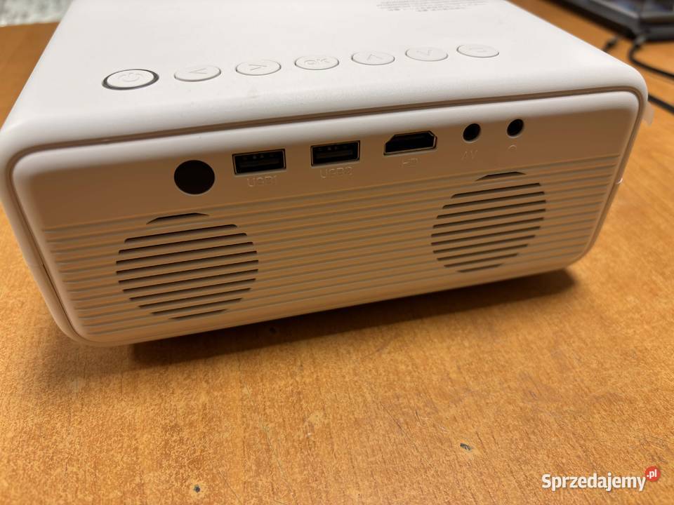 Projektor AKIYO O7 Biały Komplet Elbląg