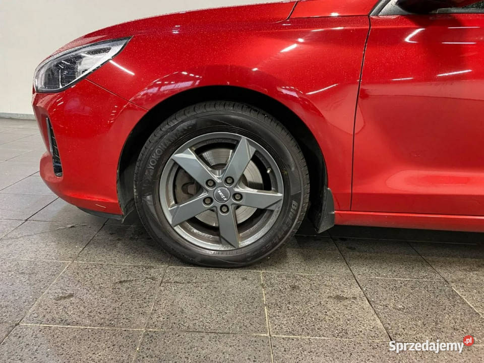 Hyundai i30 III 2017 bordowy