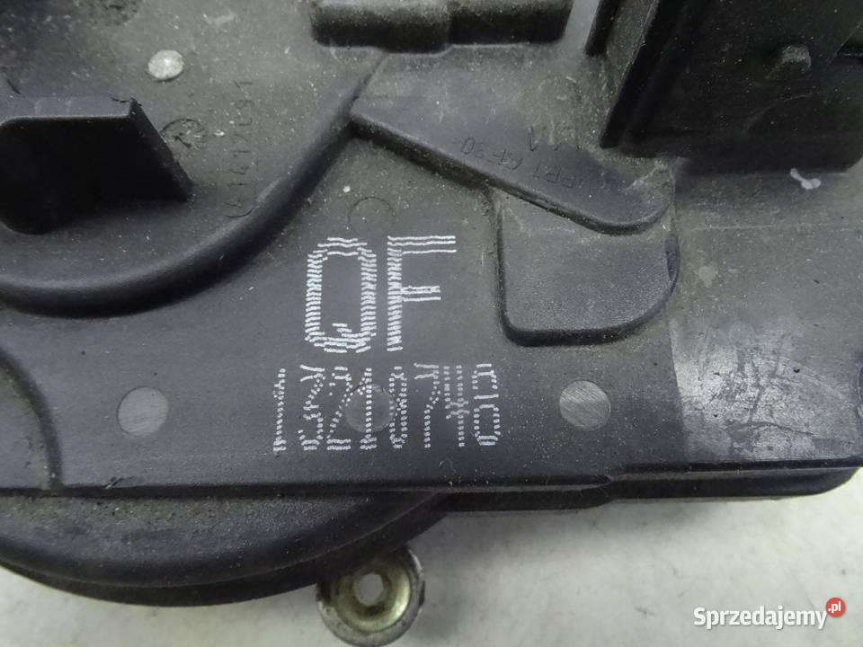 13218748 QF OPEL ASTRA III ZAMEK LEWY wielkopolskie Przemęt