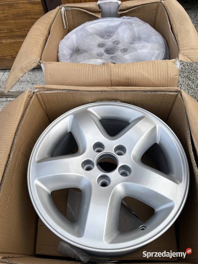 Felgi Alu 16 5x100 ET39 5 NOWE Żórawina sprzedam