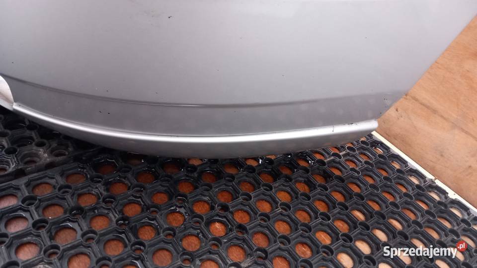 VOLVO V70 II LIFT ZDERZAK PRZÓD SPRYSK 42626 Zbierkowo