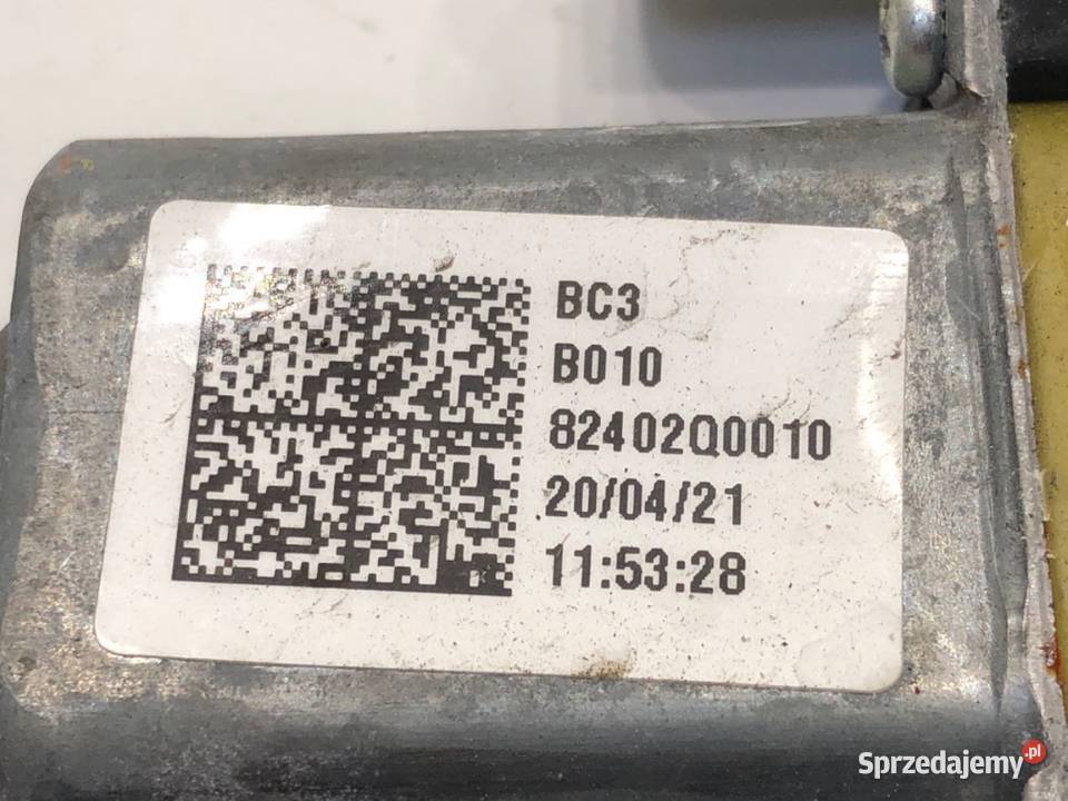 PODNOŚNIK SZYBY PRAWY PRZÓD HYUNDAI i20 III osobowe podkarpackie