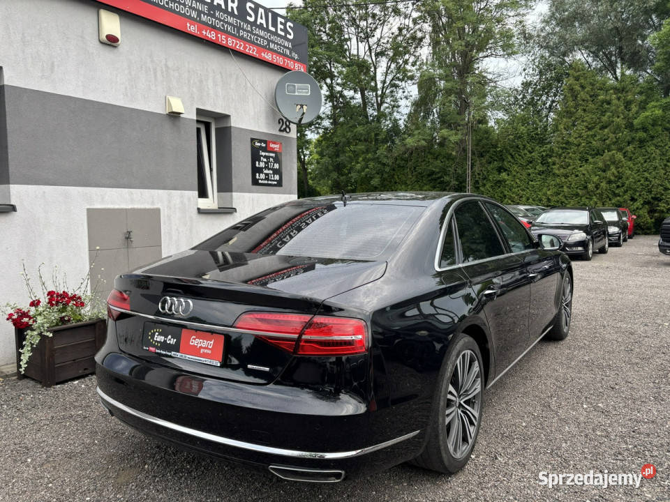 Audi A8 D4 2010