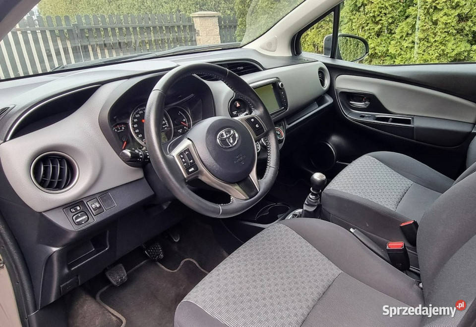 Toyota Yaris LIFT 6 Bieg Kamera Cofania 13 Yaris sprzedam