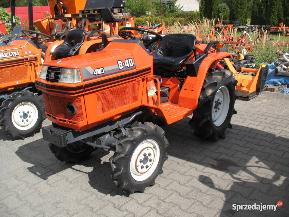 Kubota B serja 4x4 ładna do ogrodu sadu borowki Kubota Mroków