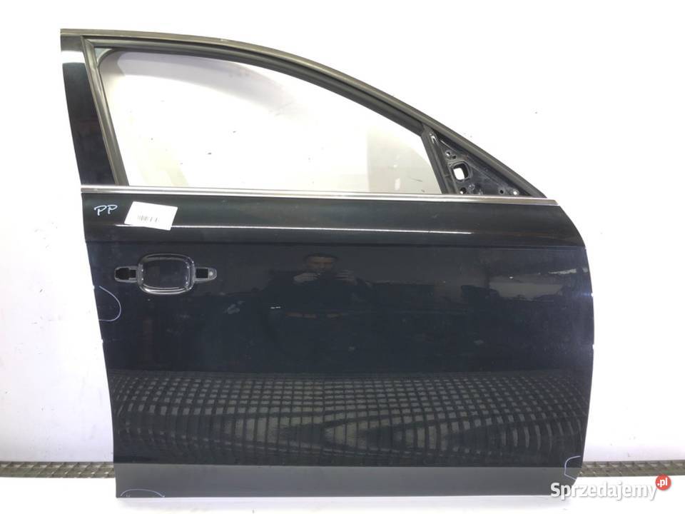 DRZWI PRAWY PRZÓD AUDI A4 B8 Kombi 0715
