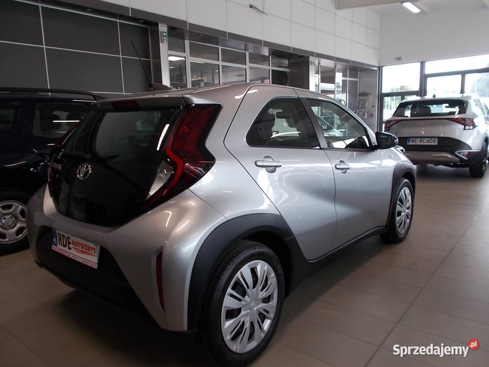 TOYOTA AYGO X 10 benzynasalon Polska immobilizer Aygo X podkarpackie Dębica