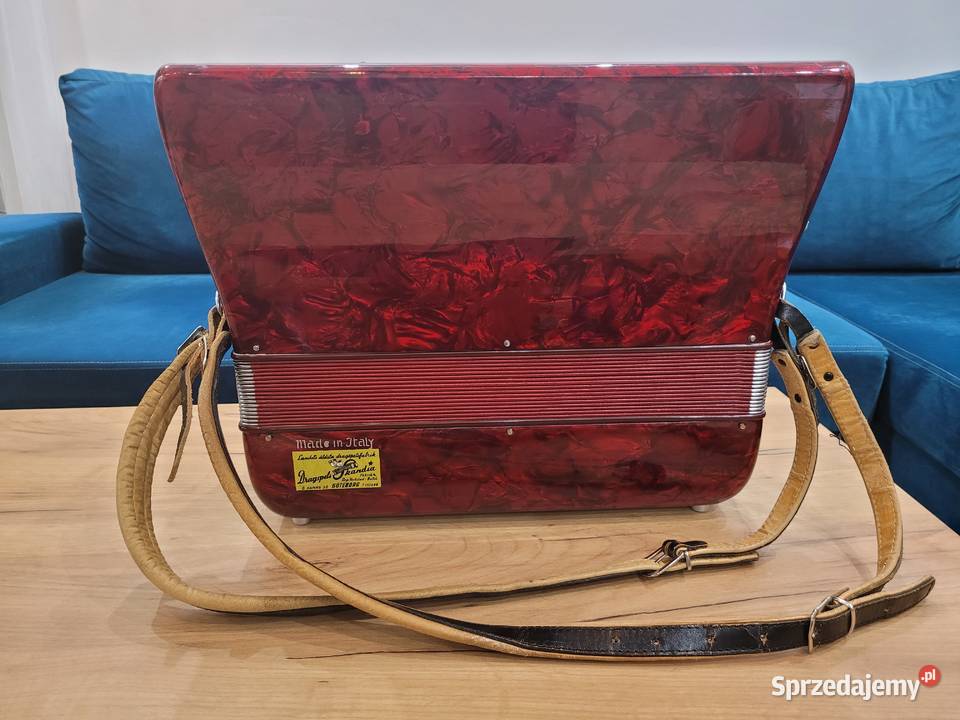 Akordeon Włoski Victorini 96 basów 3 chóry