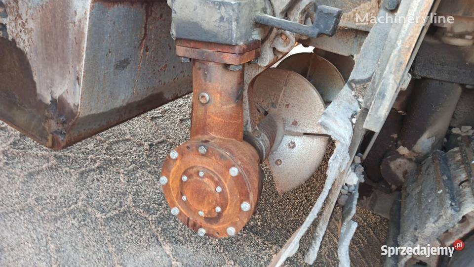 Rozściełacz asfaltu gąsienicowy Dynapac F141C mazowieckie Kacice