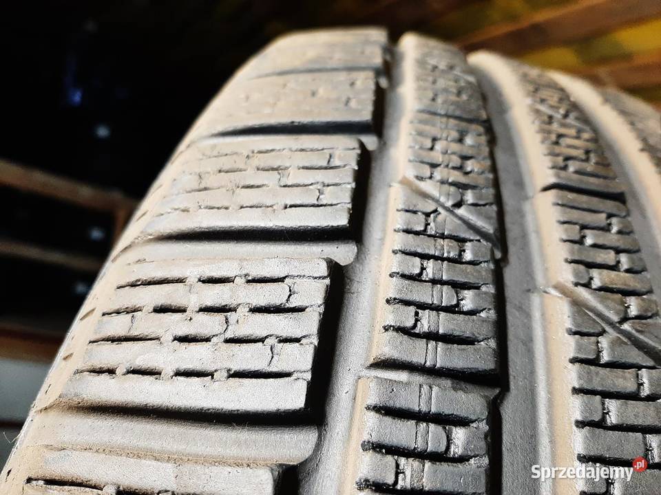 2x Opona UŻYWANA ZIMOWA 24555R17 PIRELLI 169 podlaskie Zaścianki