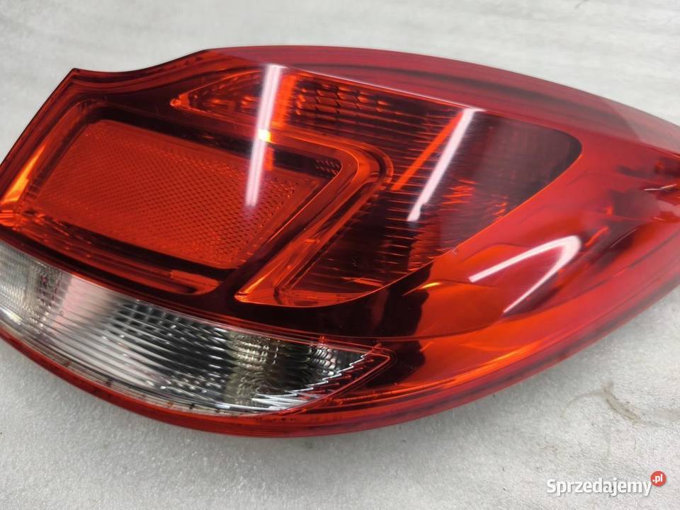LAMPA PRAWY TYŁ OPEL INSIGNIA A Lampy cofania Części samochodowe