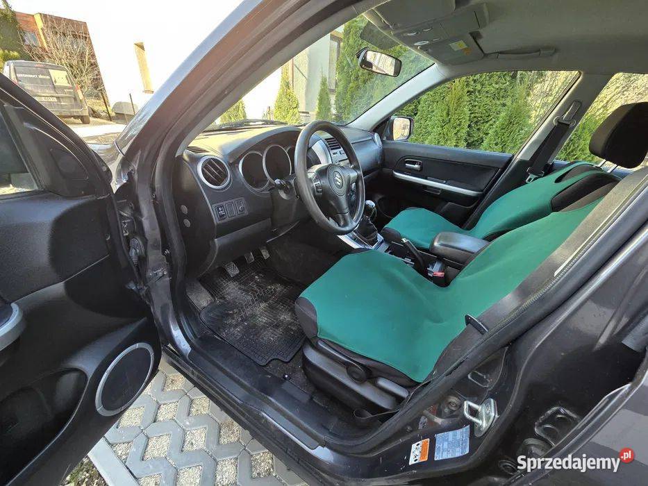 Suzuki Grand Vitara 20 benzyna 20092010 salon sprzedam