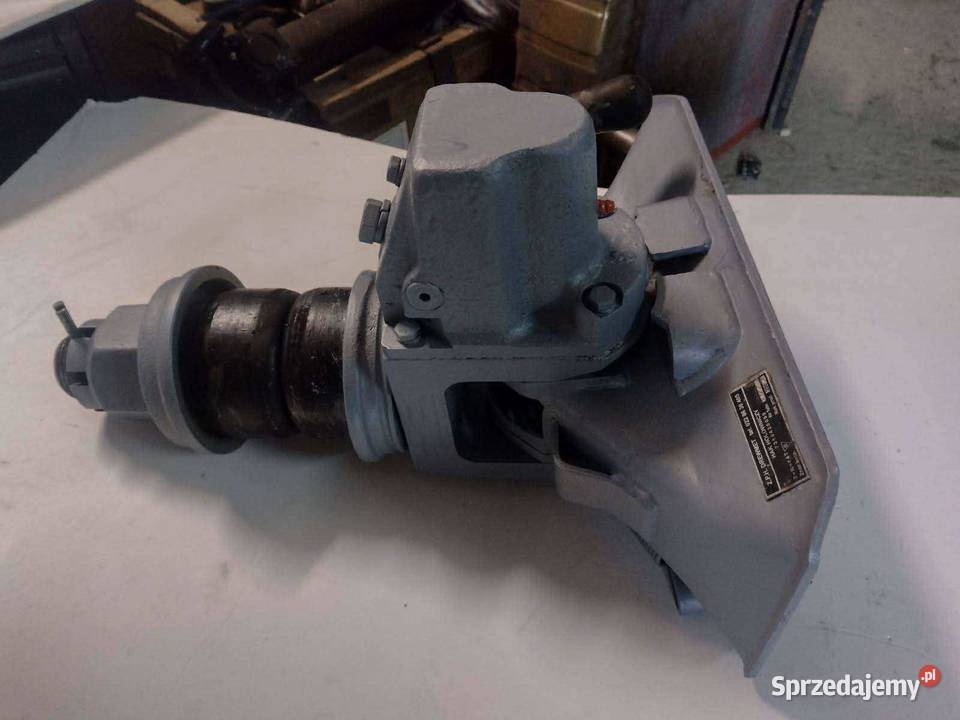 Hak holowniczy 44t Krosno