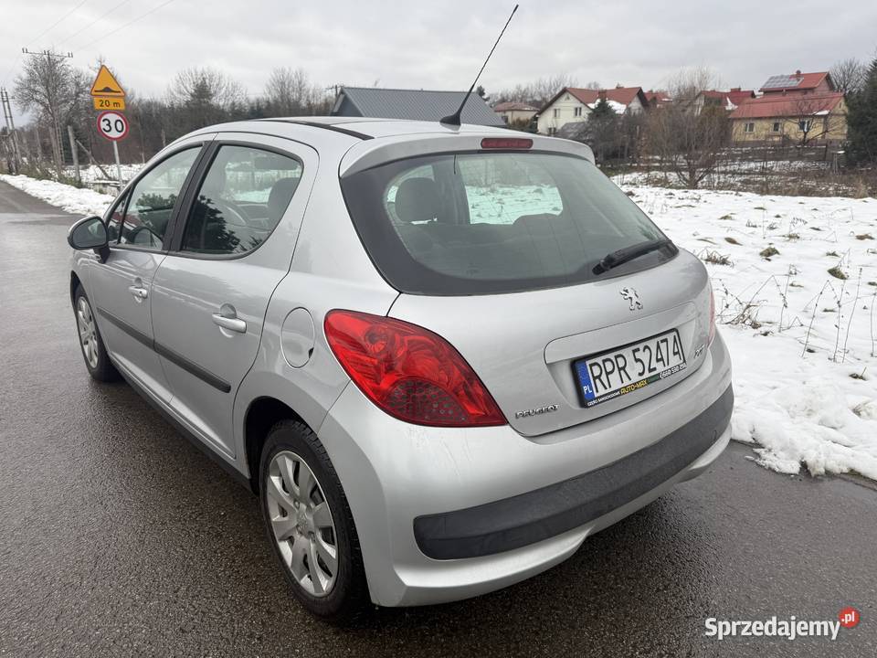 Peugeot 207 14 8V MPI LPG Sekwencja 5 drzwi 1400cm3 Przemyśl