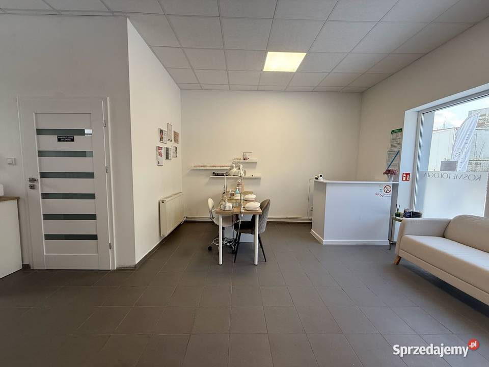 Lokal do wynajęcia Centrum Człuchów sprzedam