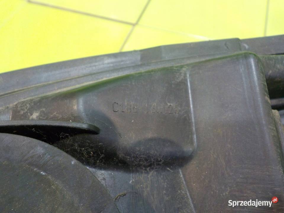 FORD FIESTA MK7 LIFT 10 B 14r HB 5D lampa prawa Części samochodowe Suków