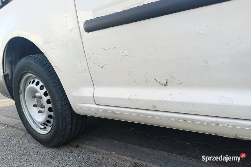 VOLKSWAGEN Caddy MAXI 16 TDI 2012 Wersja XL Rok produkcji 2012 Warszawa