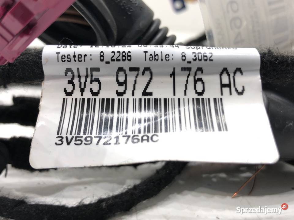 WIĄZKA KLAPY SKODA SUPERB III 3V5972176AC 20 200 osobowe