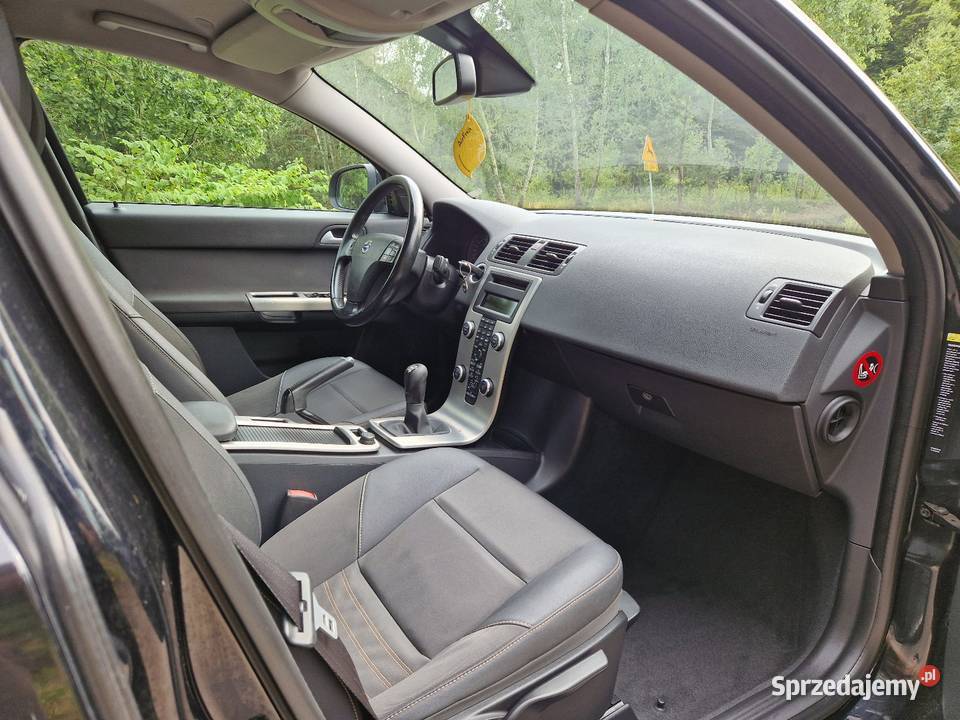 Volvo S40 18 Benzyna 125 Polift Sedan zadbane