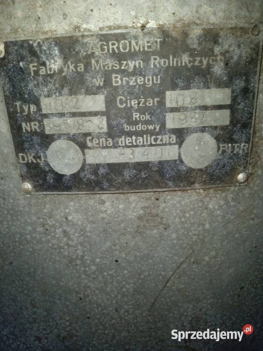 Sprzedam rozsiewacz nawozów lejek ocynk Siewniki i sadzarki Łukomin